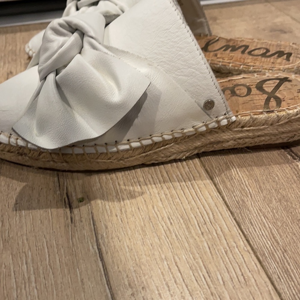 White bow Sam Edelman mules - Picture 7 of 7